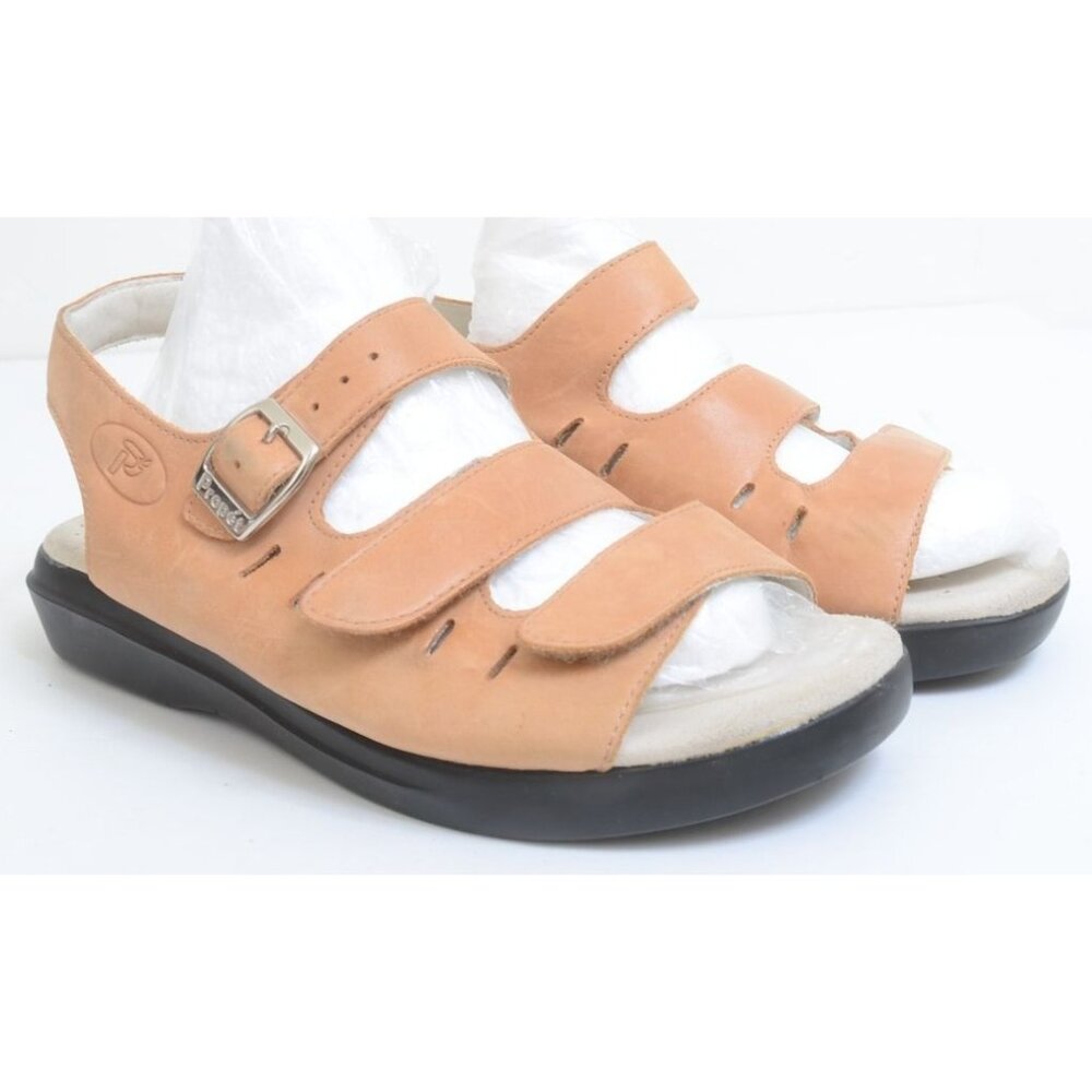 Propet Breeze Women's 7.5 XX(4E) WIDE Leather Buckle Hook/Loop Slingback Sandals